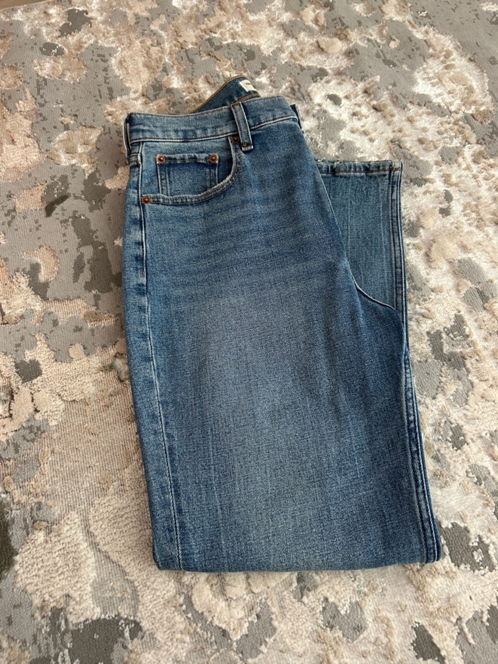 Abercrombie & Fitch Light Wash Straight-Leg Jeans - Picture 4 of 5